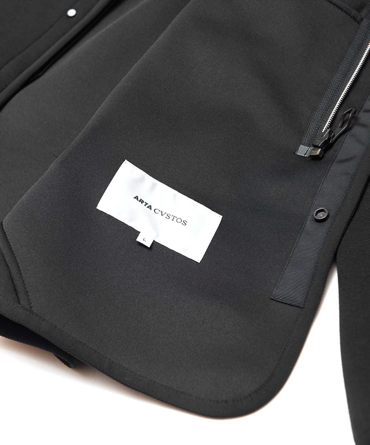 ARTA CVSTOS BLOUSON EN TRICOT TECHNIQUE À AIR