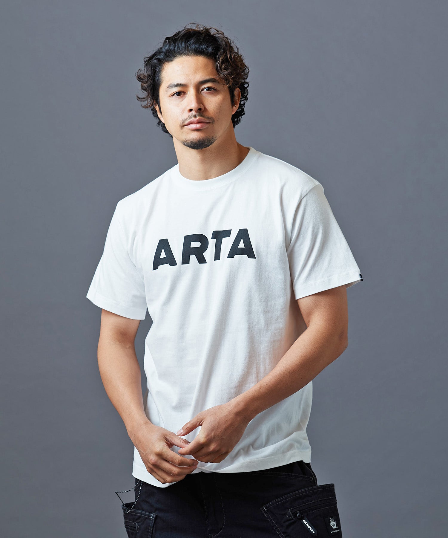 LOGO T-SHIRT