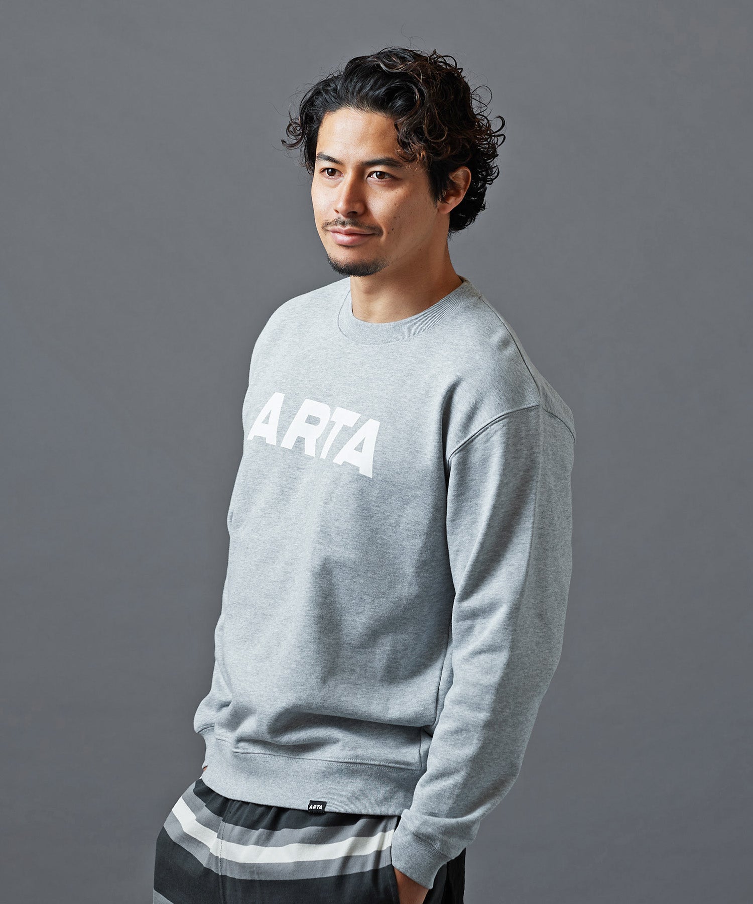 LOGO SWEAT SHIRT
