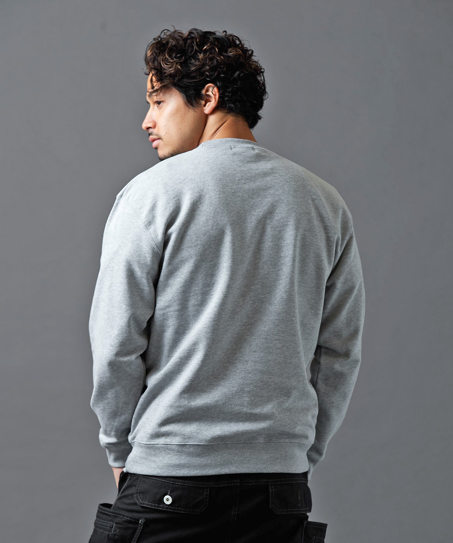 BOX LOGO SWEAT SHIRT
