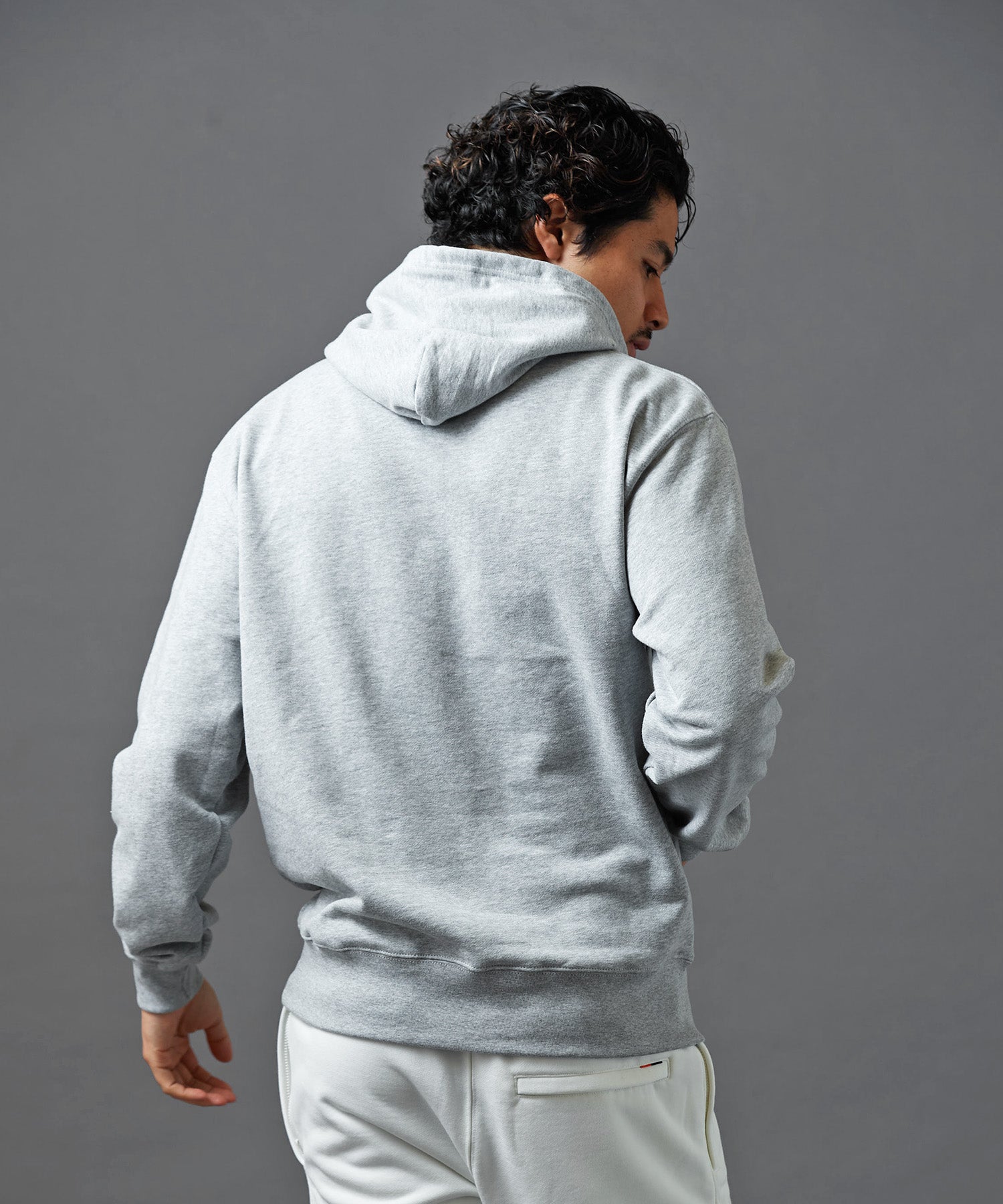BOX LOGO SWEAT HOODIE