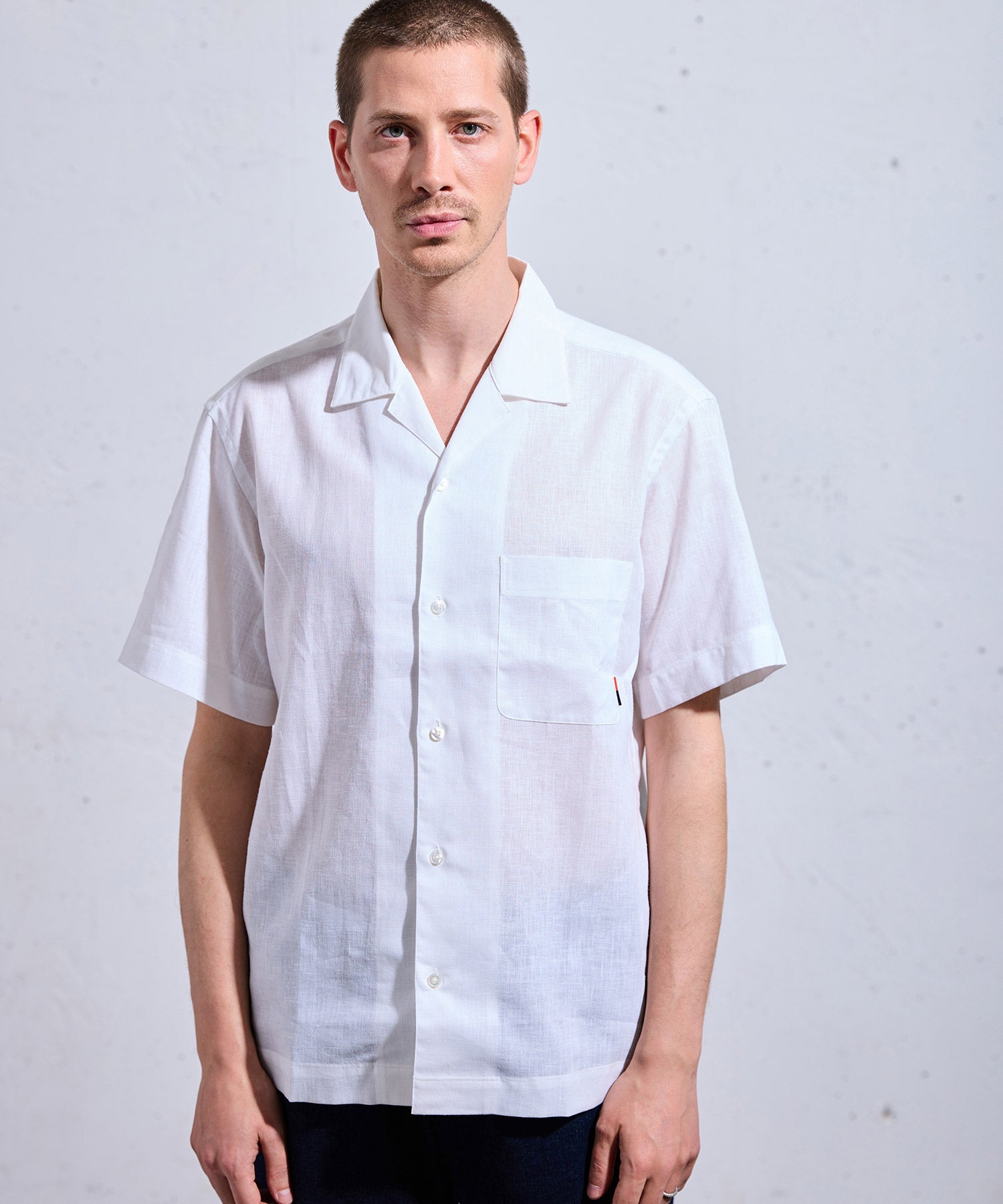 ARTA CVSTOS CHEMISE EN LIN