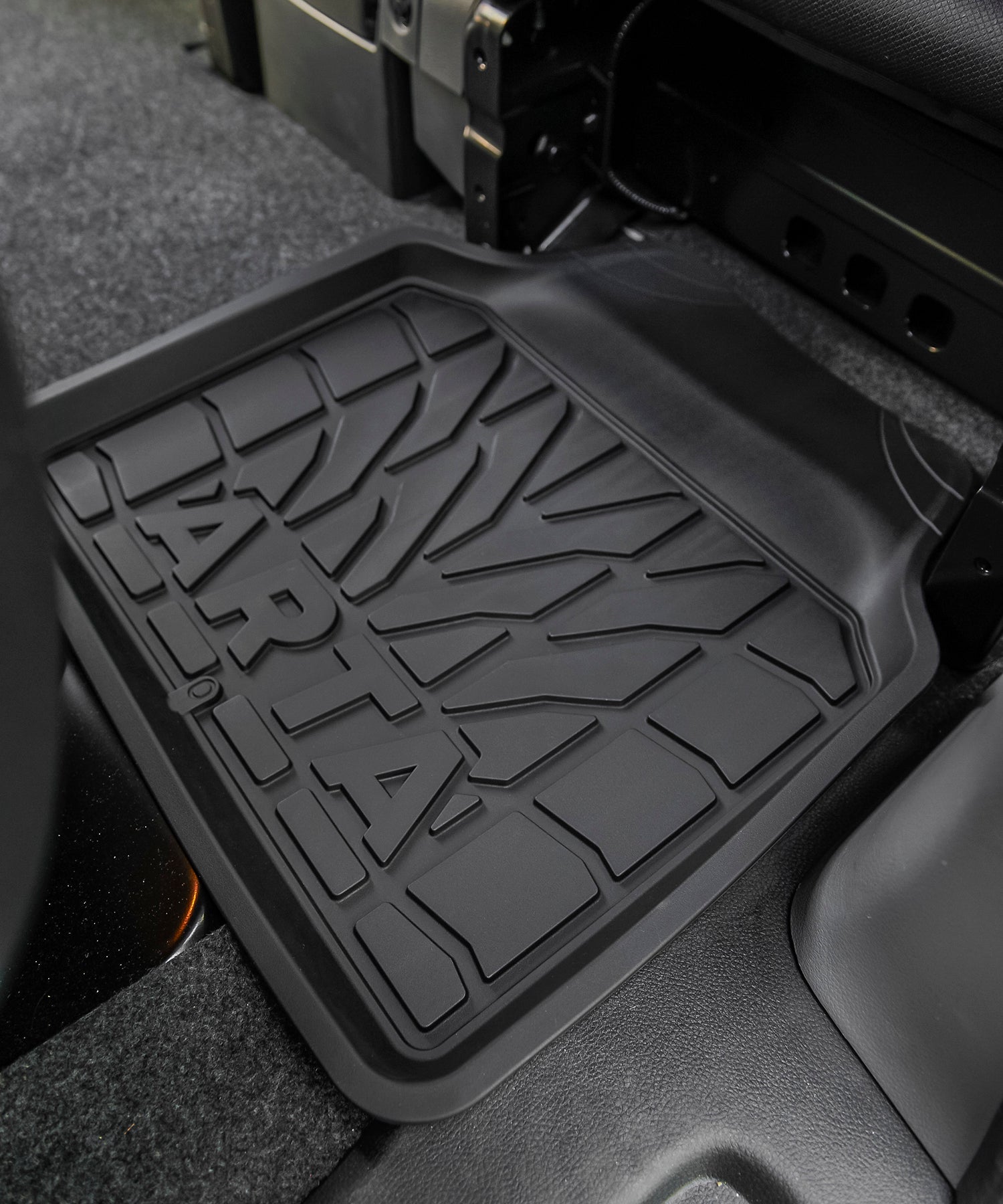 PVC TREAD FLOOR MAT REAR