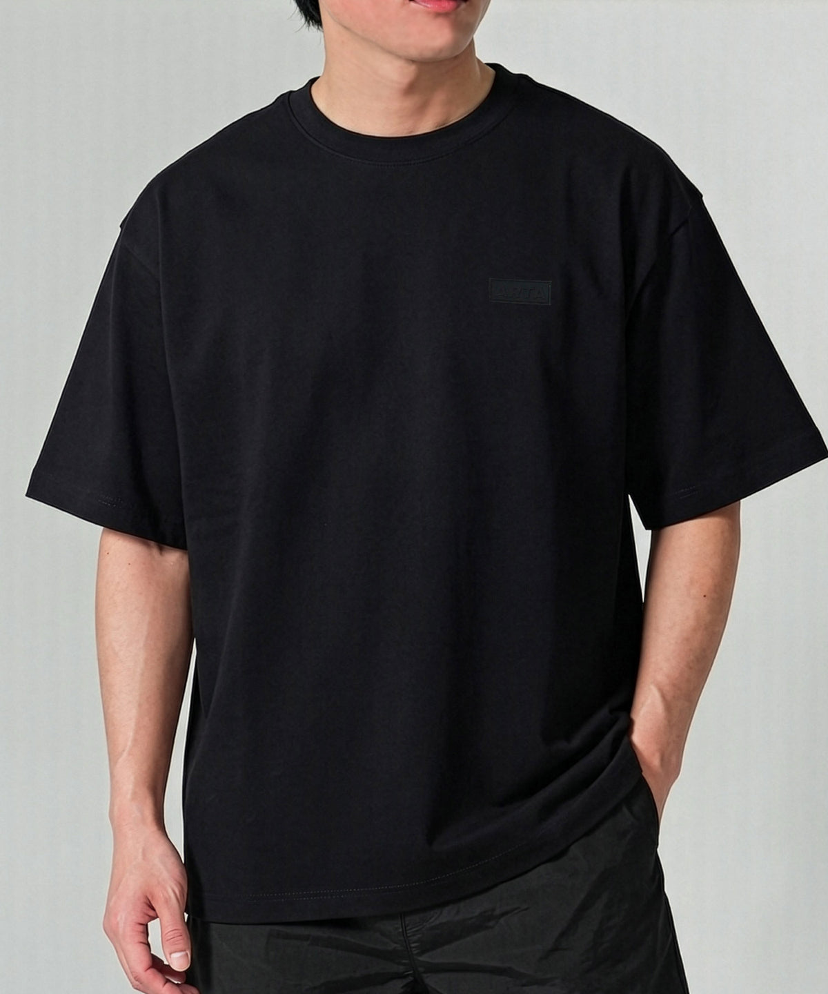 URBAN-SHADE TEE
