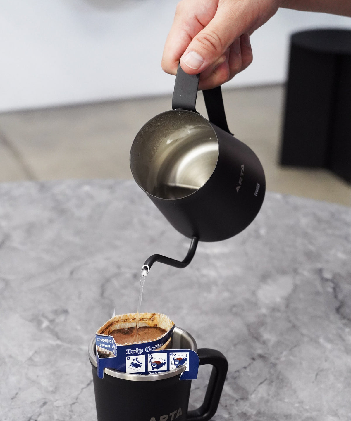 ARTA×thermomug COFFEE DRIP POT by TSUBAME