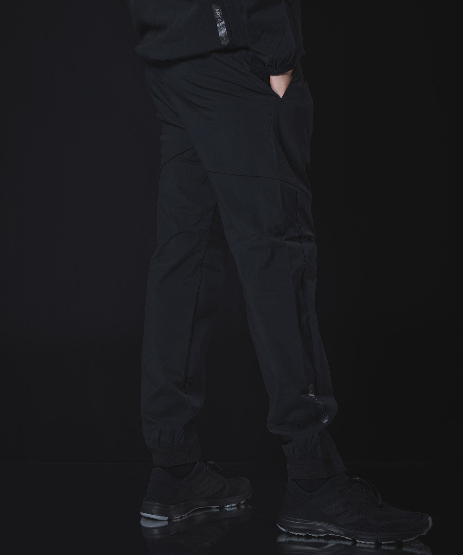 PANTALONS TISSÉS EXTENSIBLES