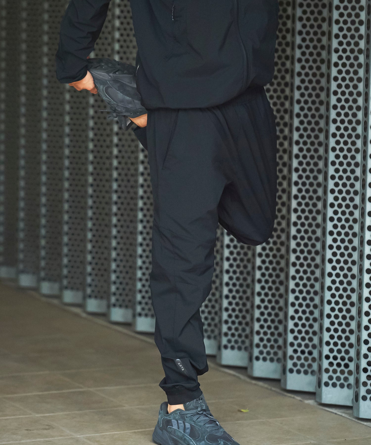 STRETCH WOVEN PANTS