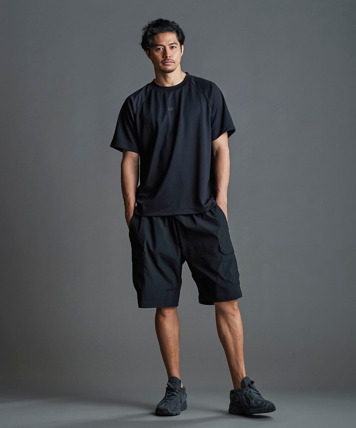 WOVEN CARGO SHORTS