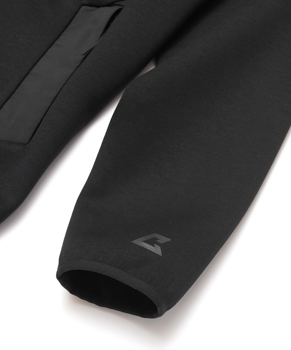 ARTA CVSTOS BLOUSON EN TRICOT TECHNIQUE À AIR