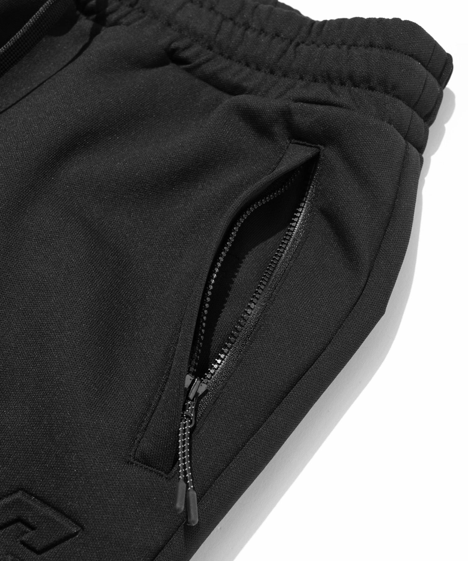 ARTA CVSTOS Pantalons en tricot technique