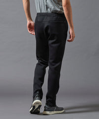 ARTA CVSTOS TECH Pantalons en tricot air