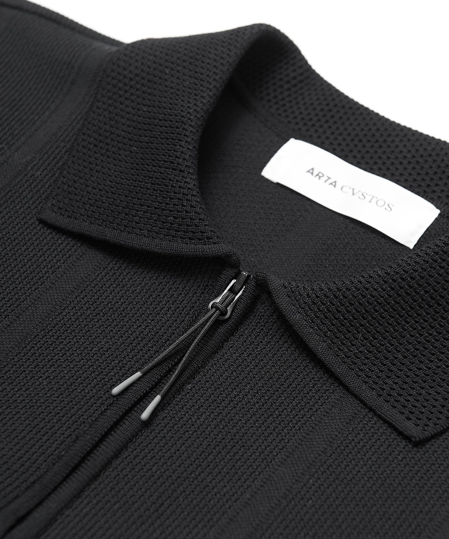ARTA CVSTOS Polo tricoté demi-zip