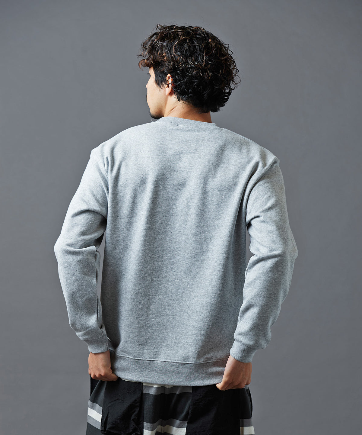 LOGO SWEAT SHIRT