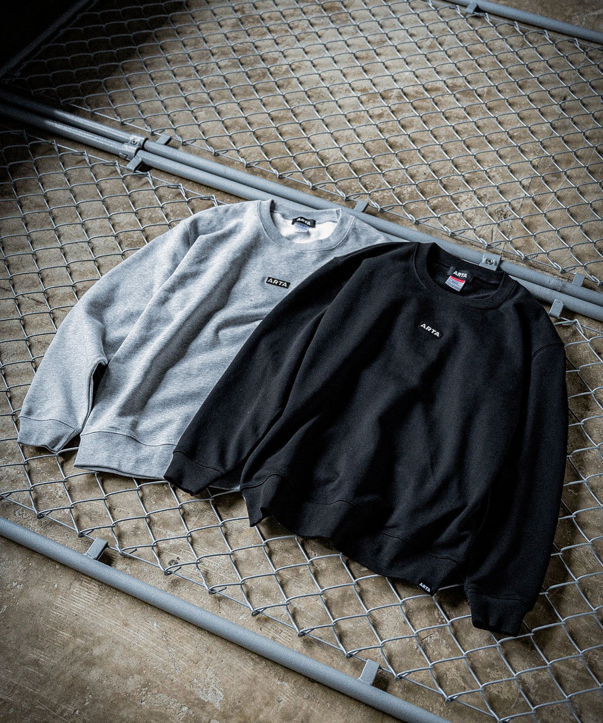 BOX LOGO SWEAT SHIRT