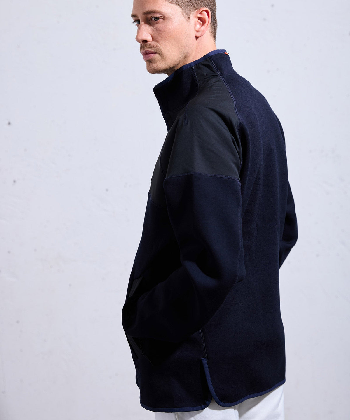 ARTA CVSTOS BLOUSON EN TRICOT TECHNIQUE À AIR
