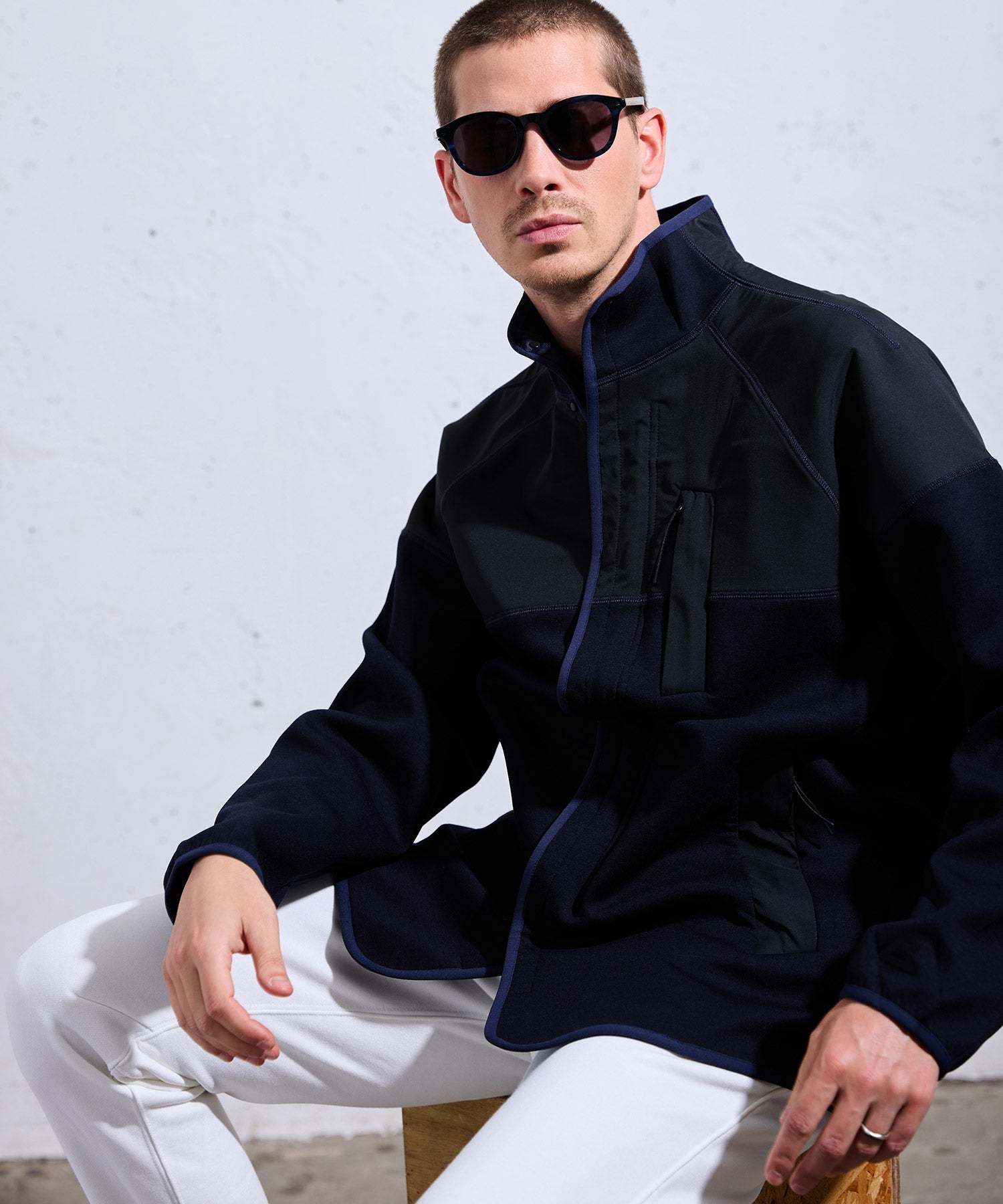 ARTA CVSTOS BLOUSON EN TRICOT TECHNIQUE À AIR
