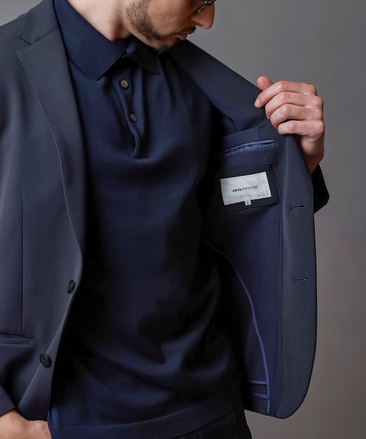 ARTA CVSTOS Veste stretch en tricot technique