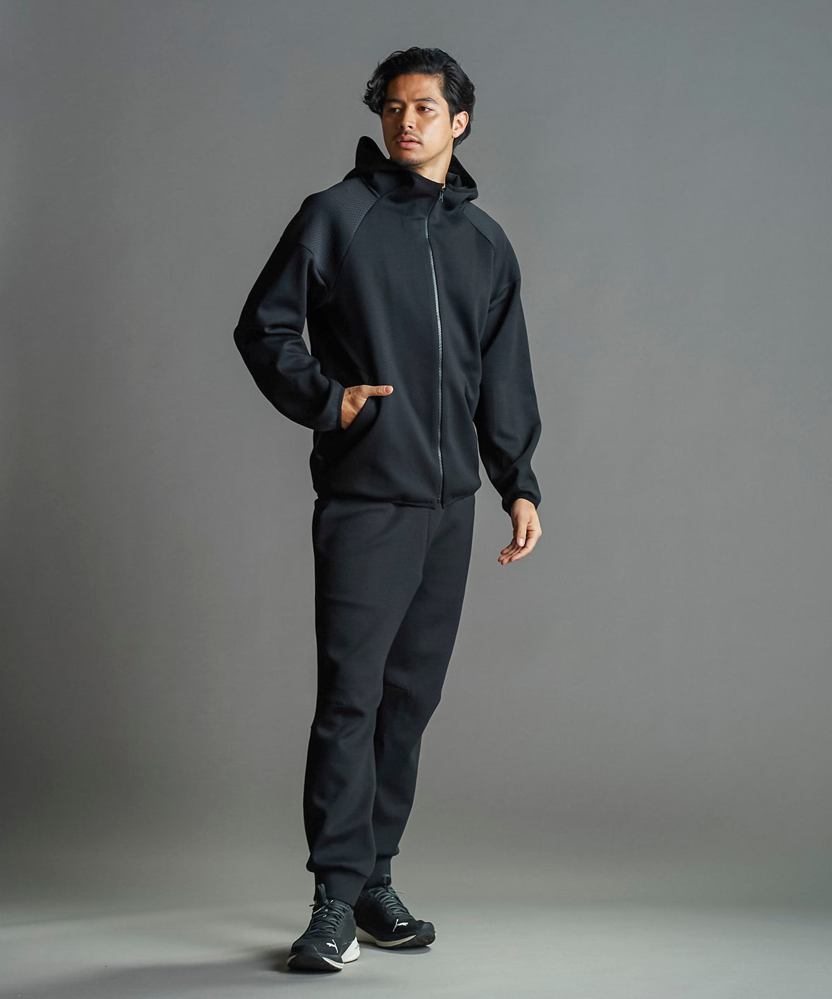 Sweat à capuche zippé en tricot air