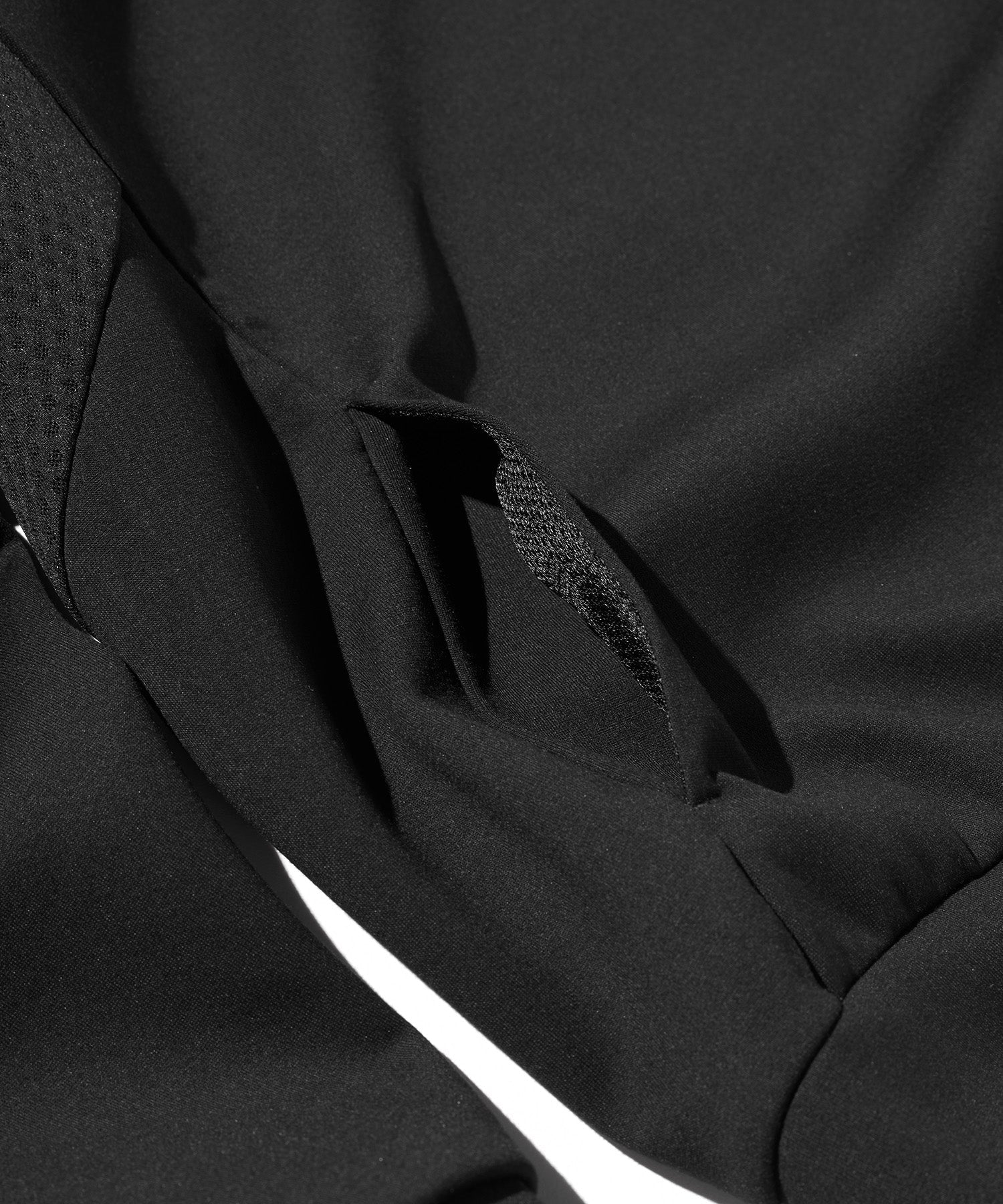 AIR KNIT PULL À CAPUCHE
