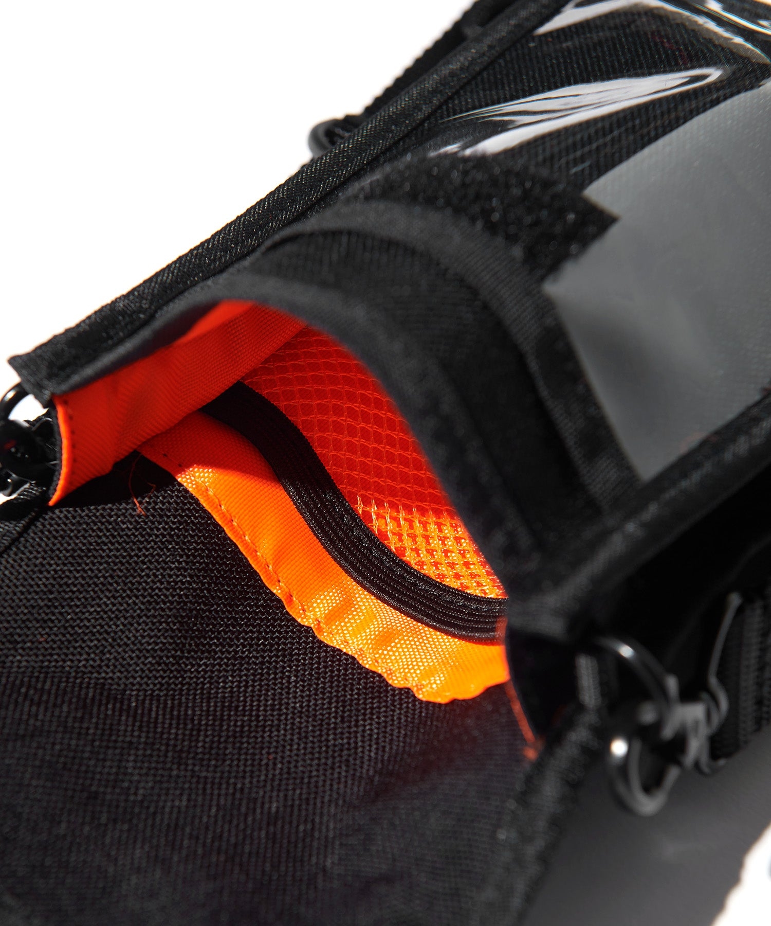 ARTA POCHETTE MULTI-ÉPAULE