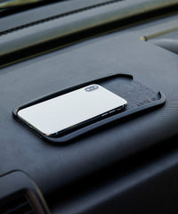 NON-SLIP TRAY