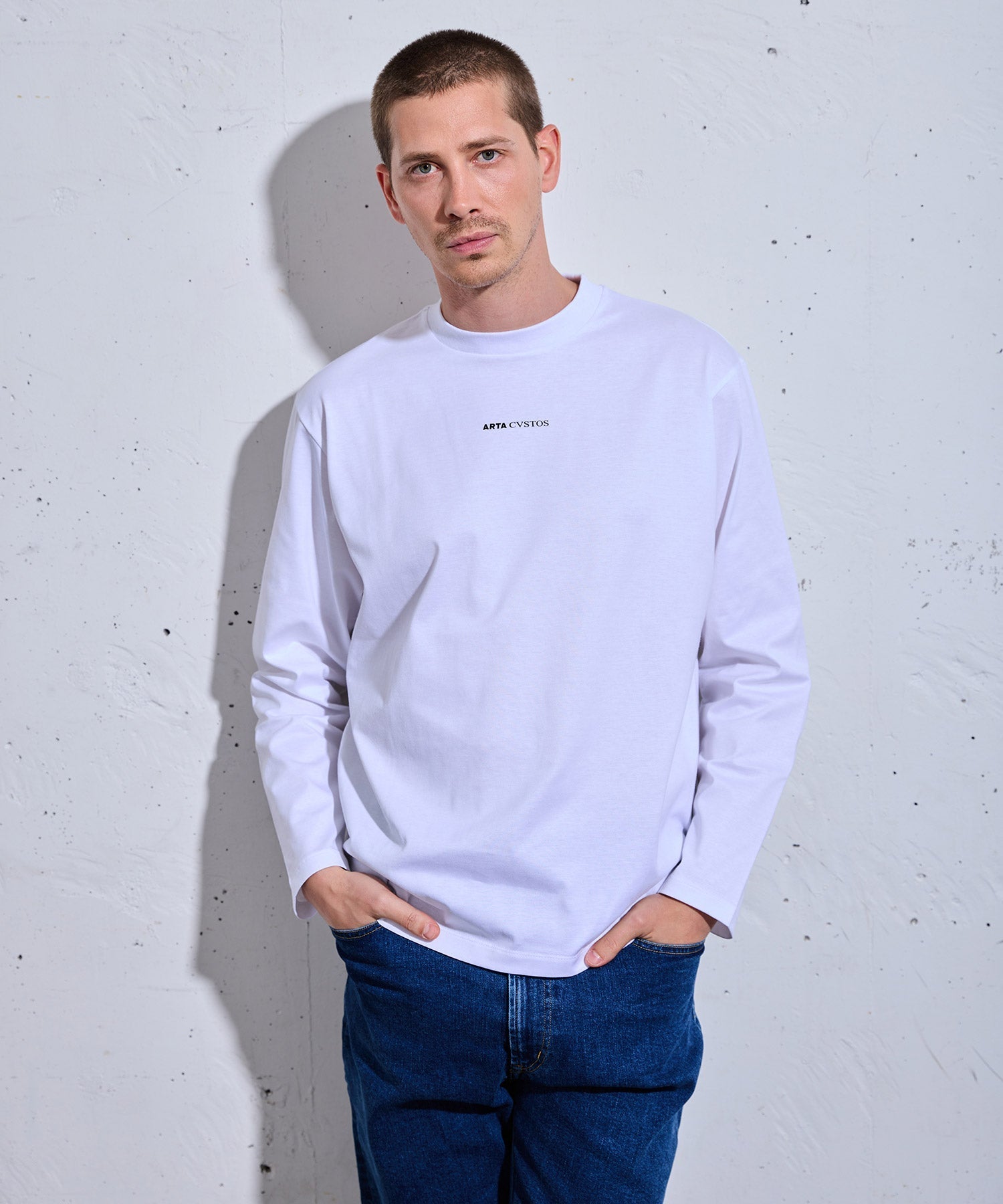 T-shirt à manches longues ARTA CVSTOS avec logo sur le devant