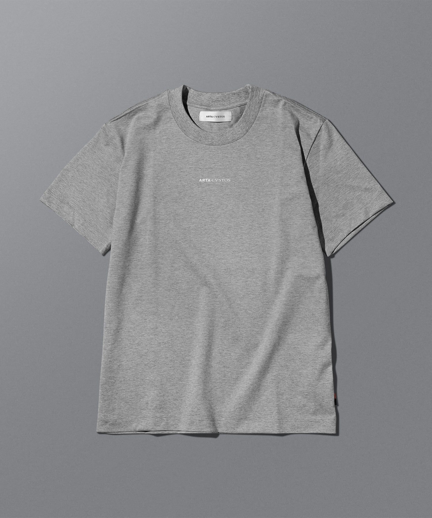T-shirt ARTA CVSTOS à logo sur le devant