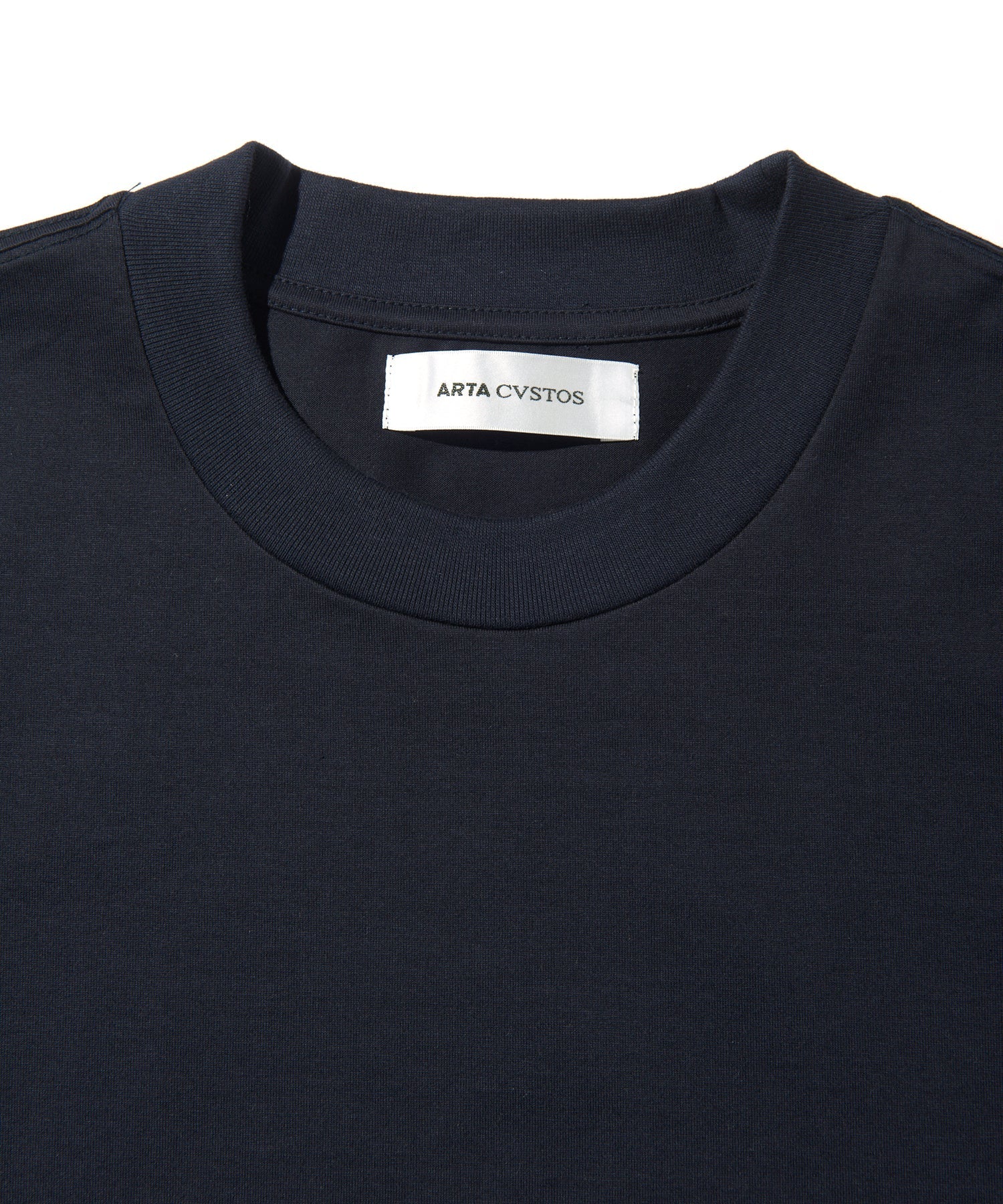 T-shirt ARTA CVSTOS à logo sur le dos