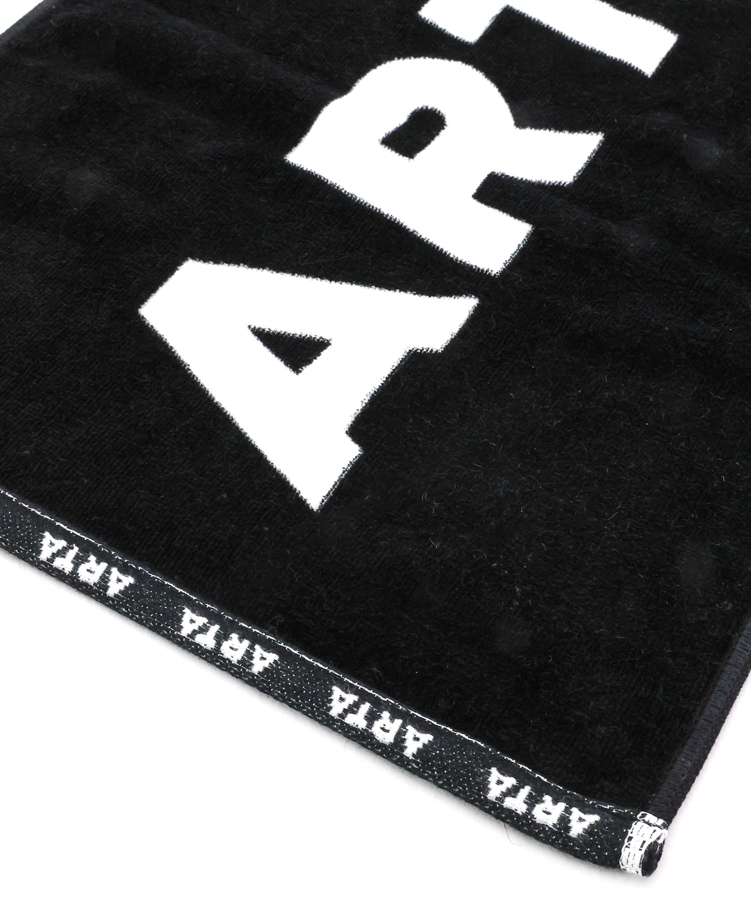 ARTA Replica Box Towel
