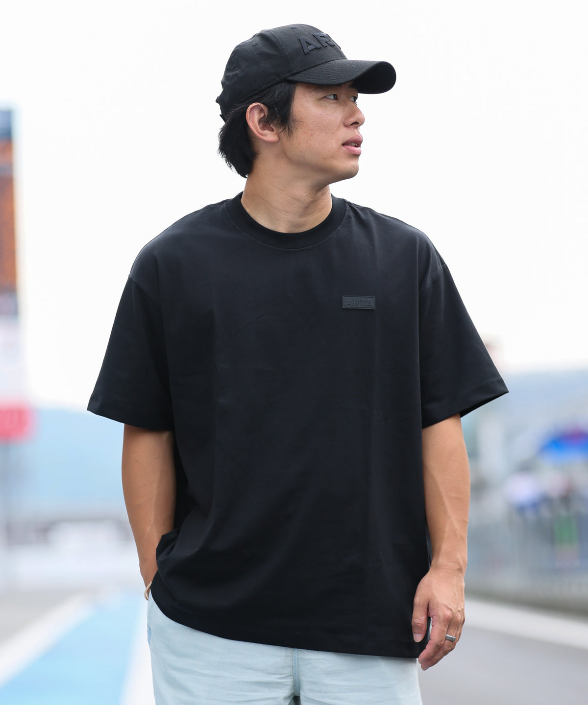 URBAN-SHADE TEE