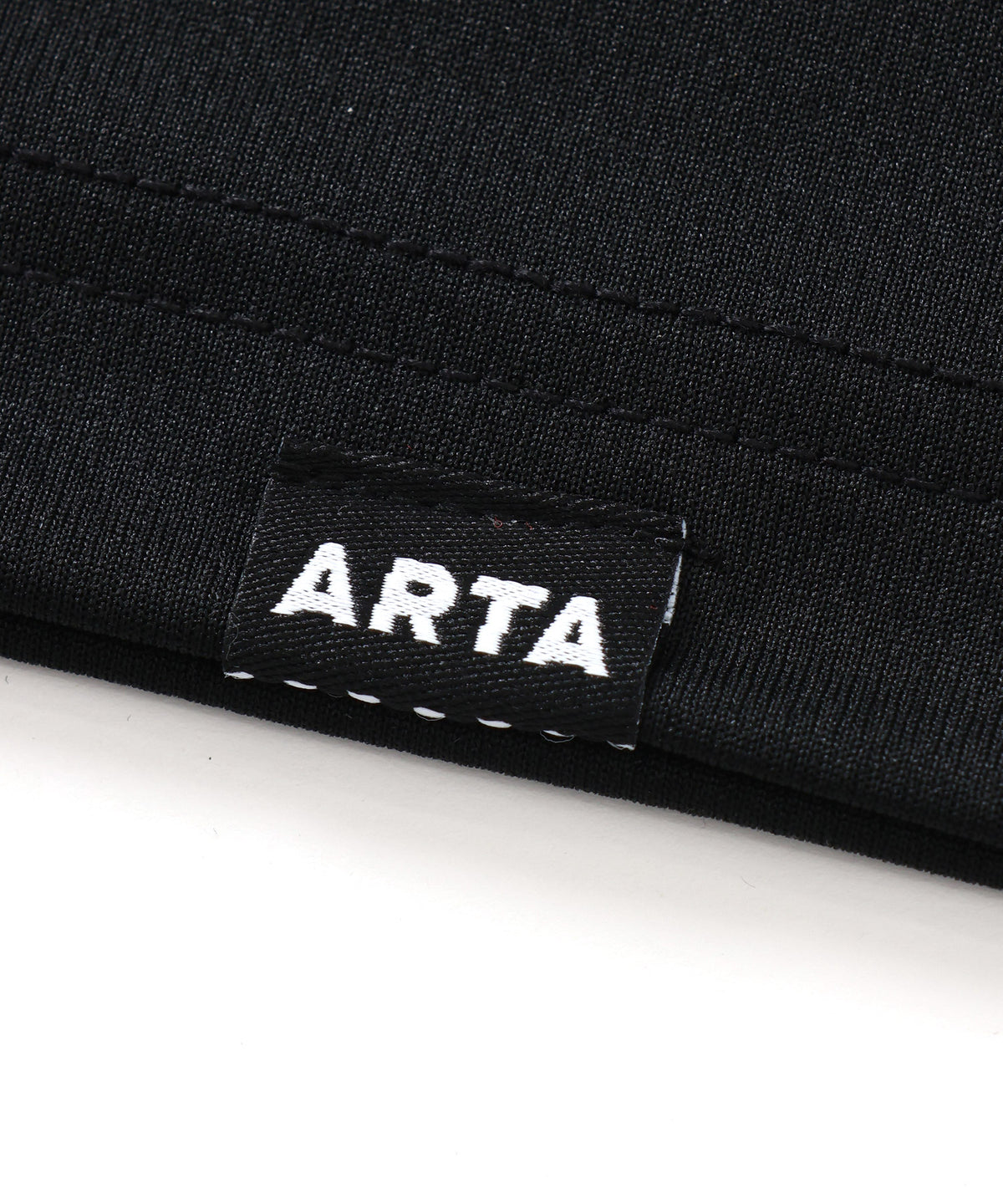 ARTA GRID T-SHIRT