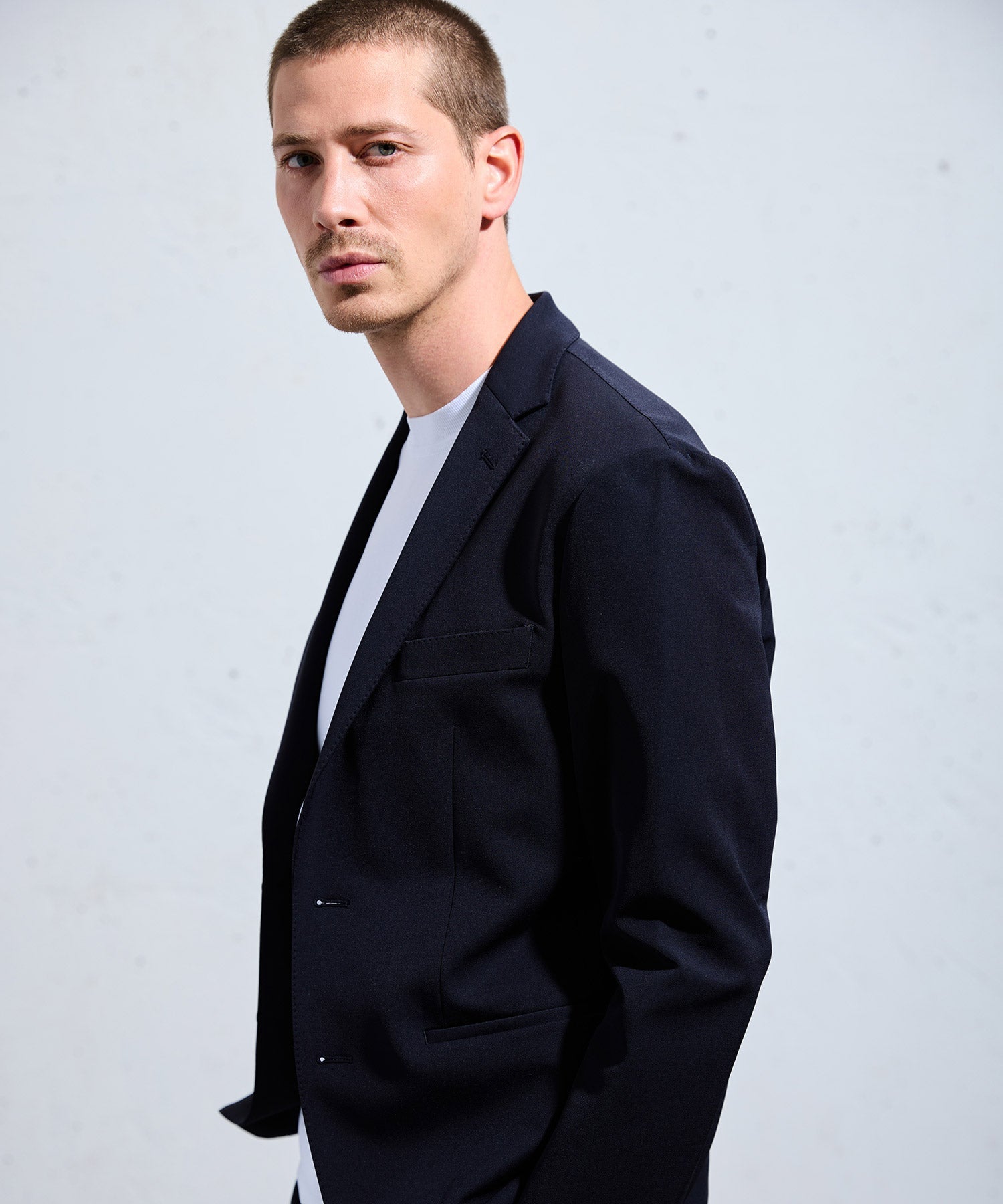 ARTA CVSTOS Veste stretch en tricot technique