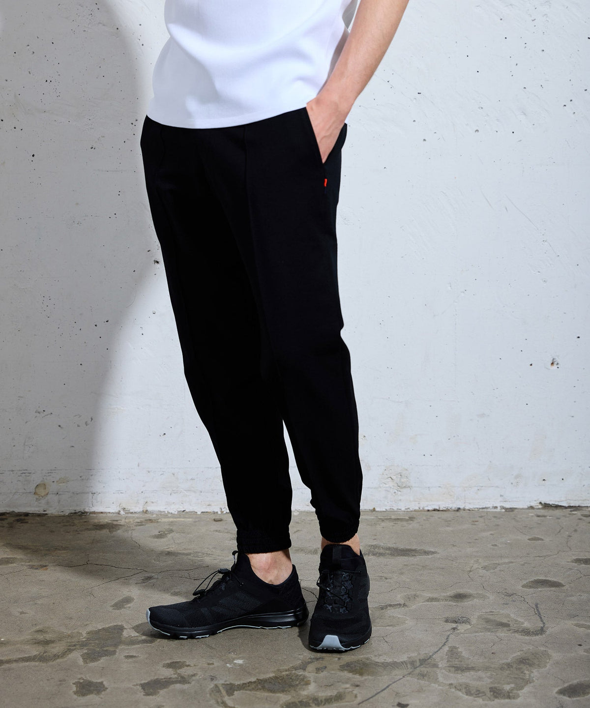 ARTA CVSTOS TECH KNIT STRETCH PANTS