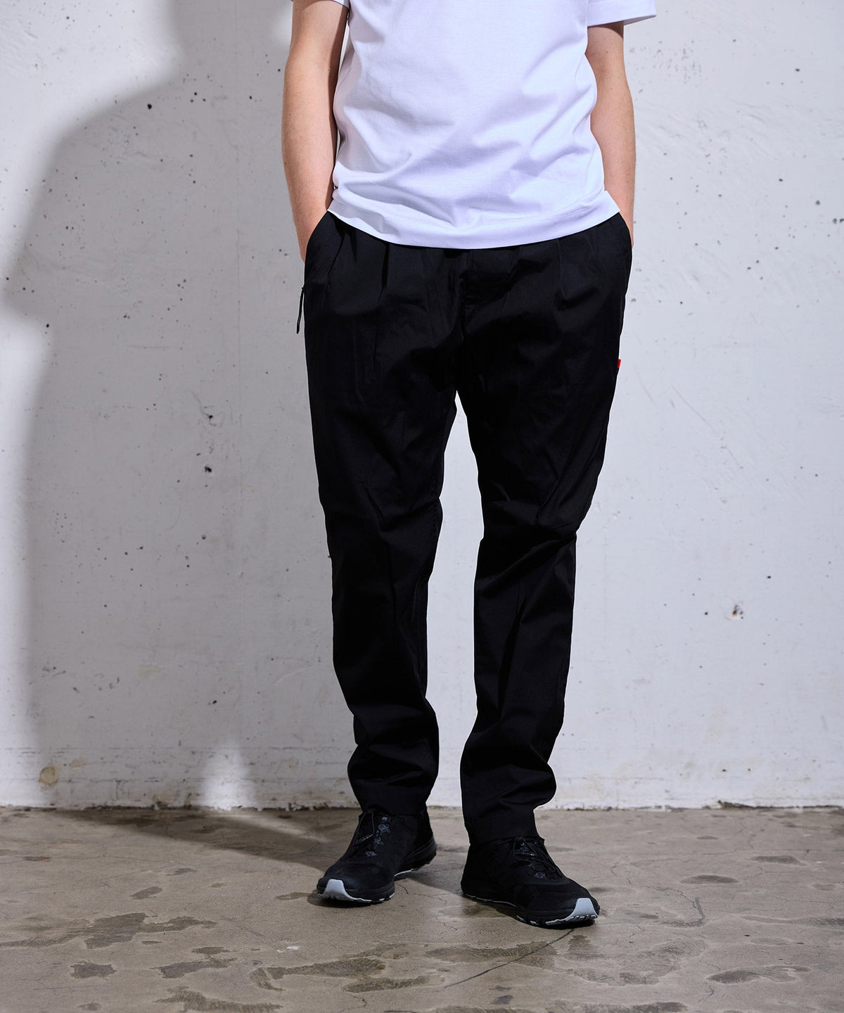 ARTA CVSTOS STRETCH TAPERED PANTS