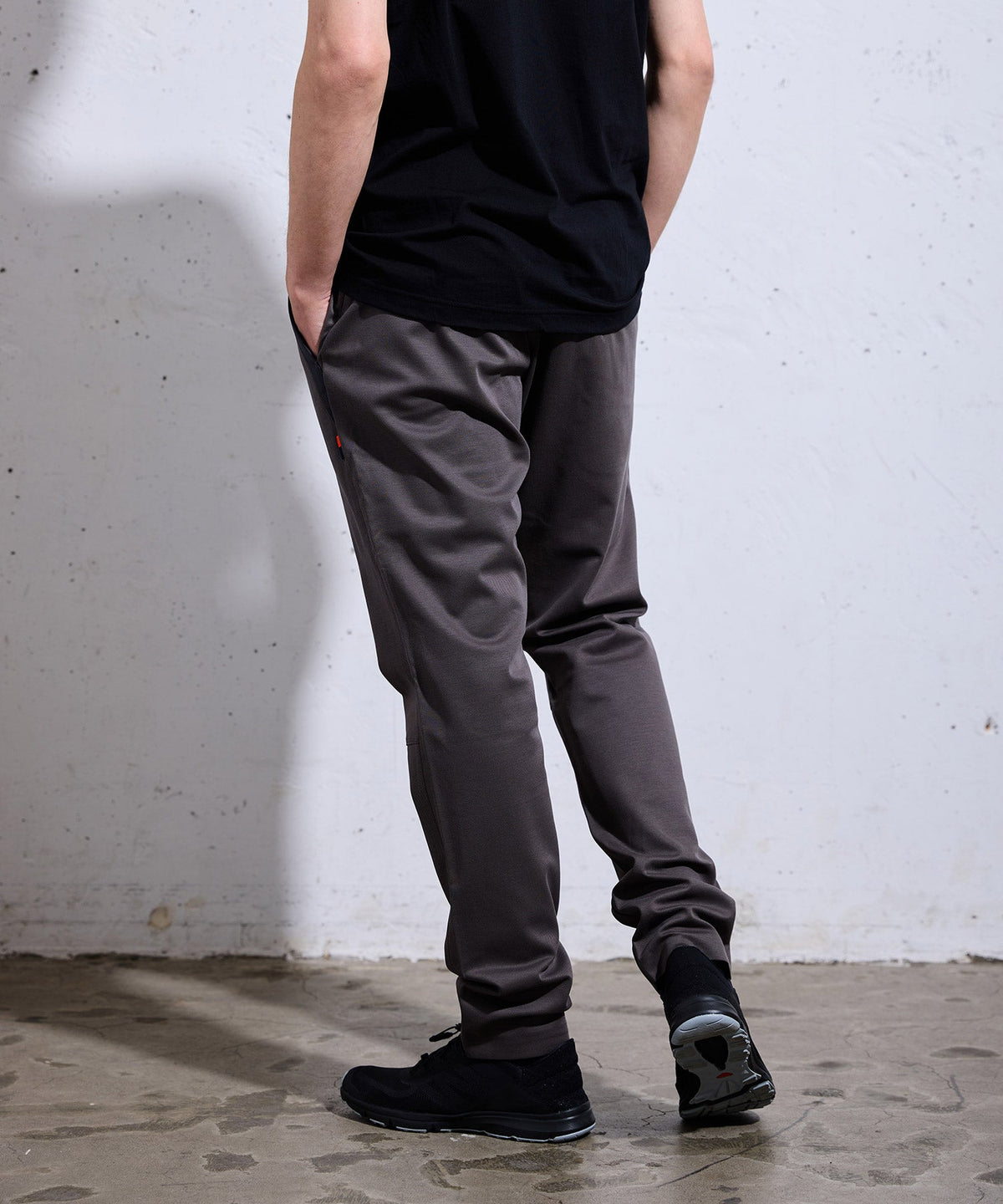 ARTA CVSTOS TAPERED PANTS