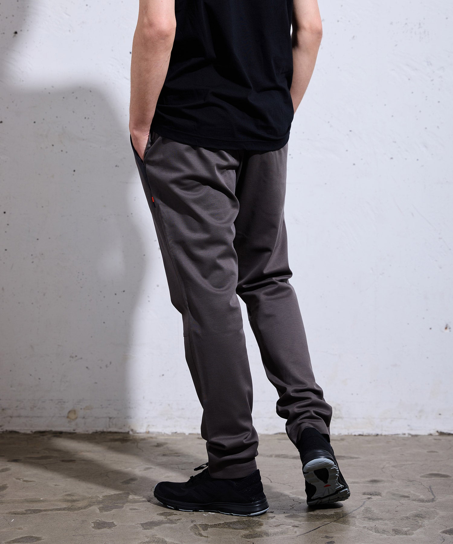 ARTA CVSTOS TAPERED PANTS