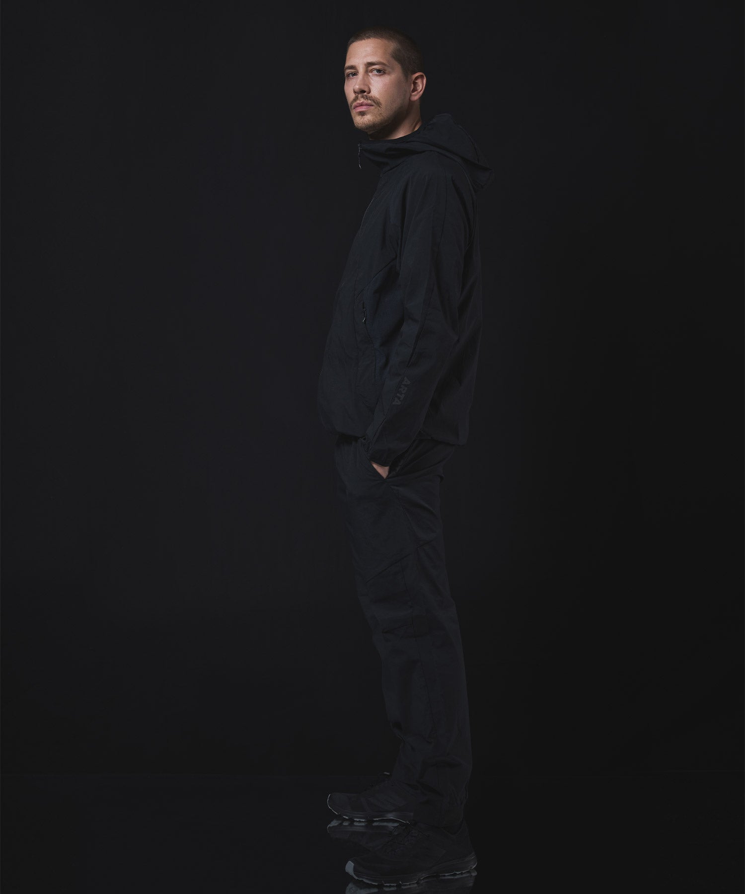 STRETCH WOVEN JACKET