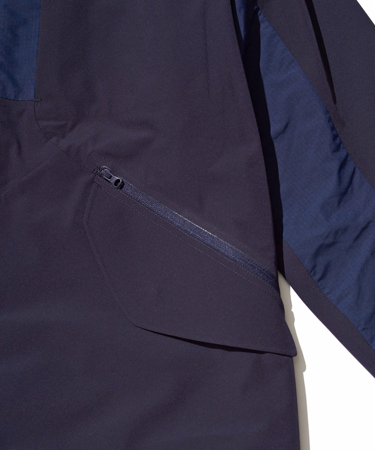 ARTA CVSTOS Veste de terrain à couches